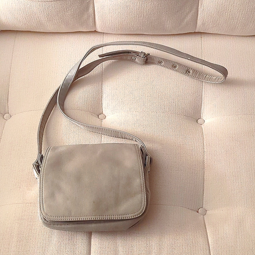 LIZ by Liz Claiborne crossbody small purse